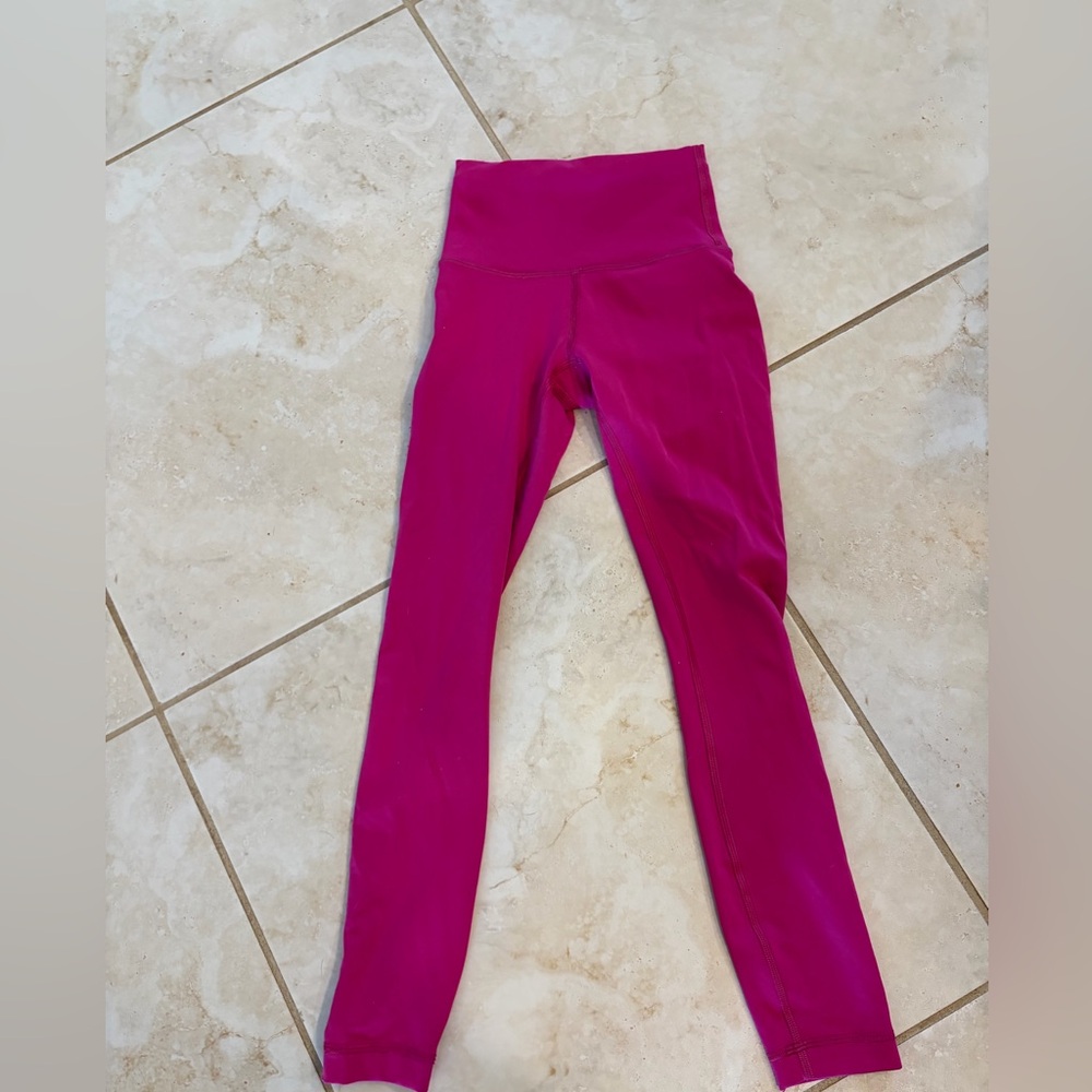 LULULEMON Wunder Train High-Rise Tight 25" in magenta purple size 0
